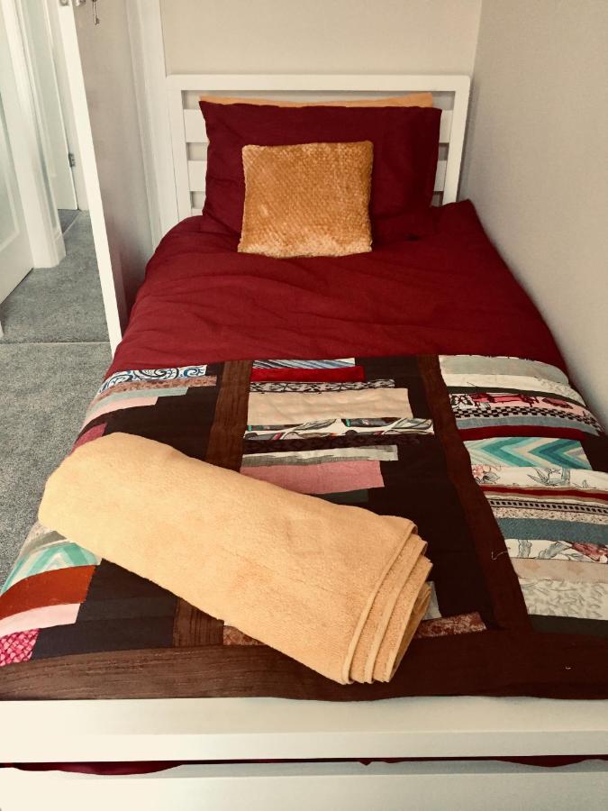 Quiet Residence Close To M6 Preston Samlesbury エクステリア 写真